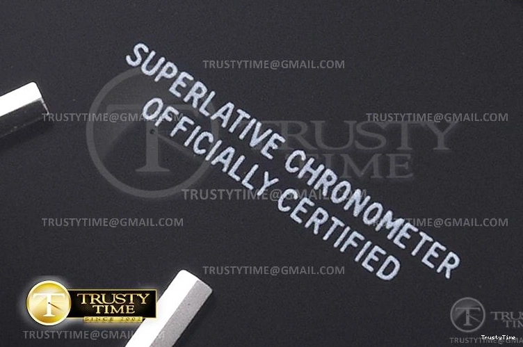 1003 Versatile RDD0220H – DayDate 36mm 701